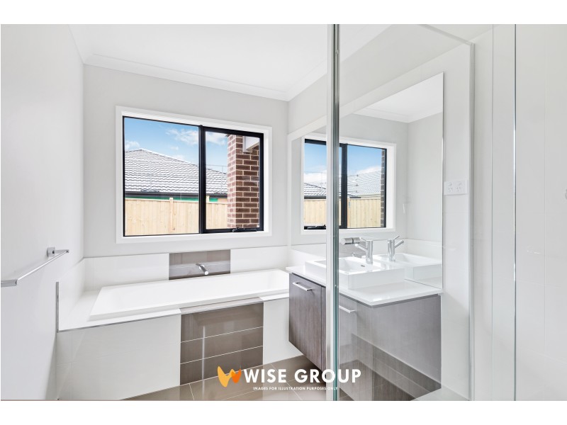 21 Epsom Lane, Cranbourne North VIC 3977