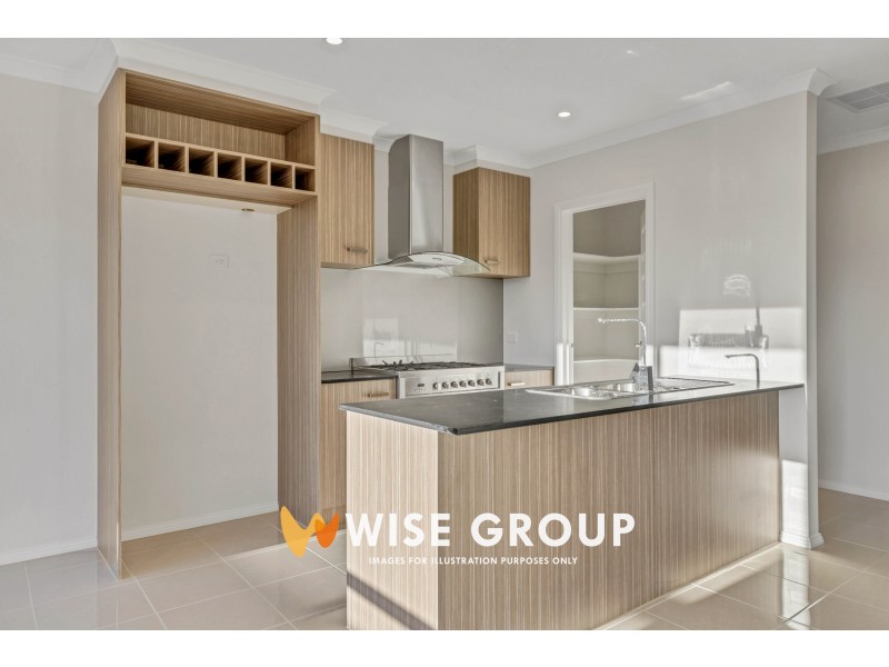 15 Cochin Drive, Clyde North VIC 3978