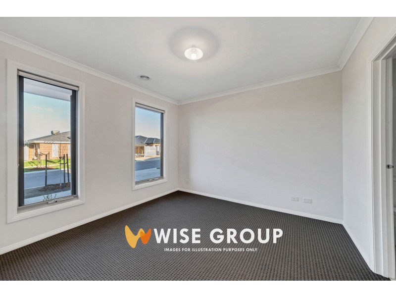 15 Cochin Drive, Clyde North VIC 3978