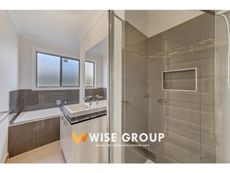 15 Cochin Drive, Clyde North VIC 3978