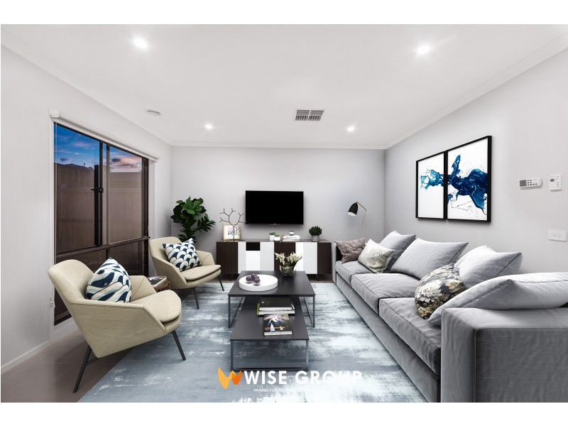 17 Cubbie Way, Clyde North VIC 3978