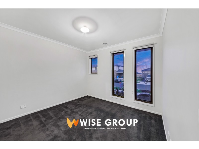 17 Cubbie Way, Clyde North VIC 3978