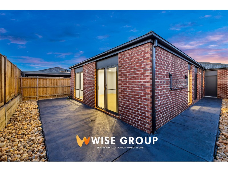 17 Cubbie Way, Clyde North VIC 3978