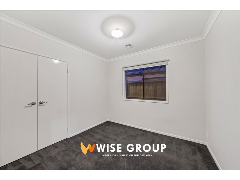 17 Cubbie Way, Clyde North VIC 3978