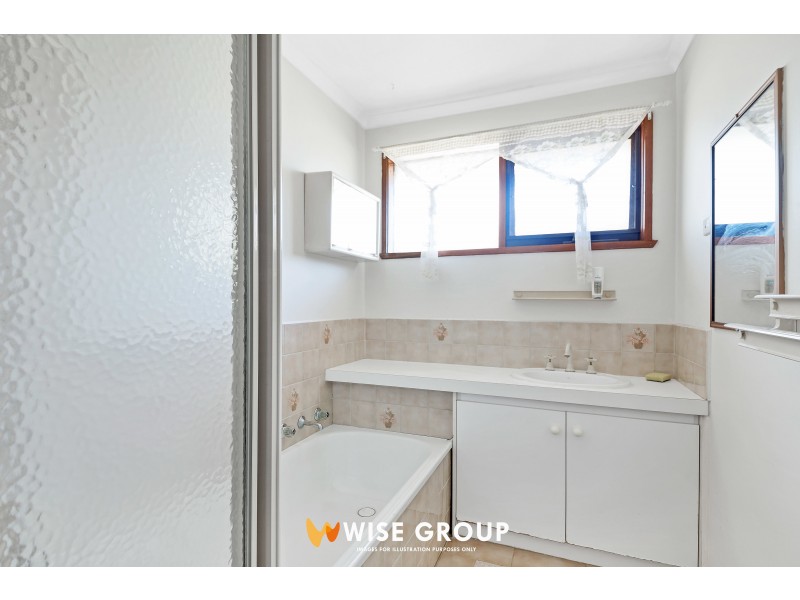 13 Gipps Crescent, Cranbourne North VIC 3977