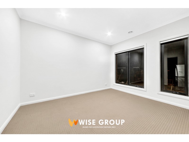 56 Fenway Boulevard, Clyde North VIC 3978