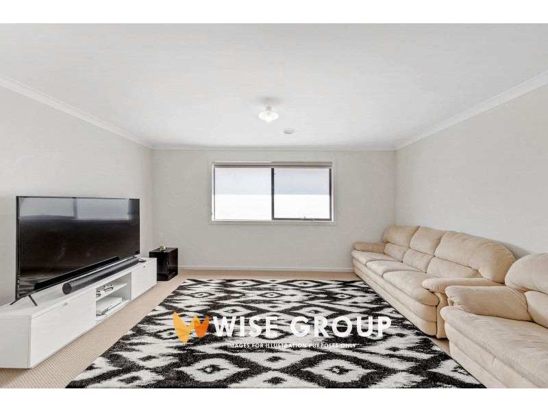 44 Fintona Crescent, Cranbourne West VIC 3977