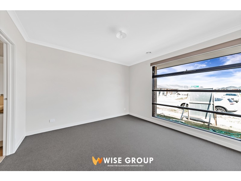 51 Moxham Drive, Clyde North VIC 3978