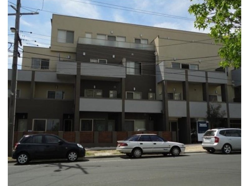 2/2-4 Hutton Street, Dandenong VIC 3175