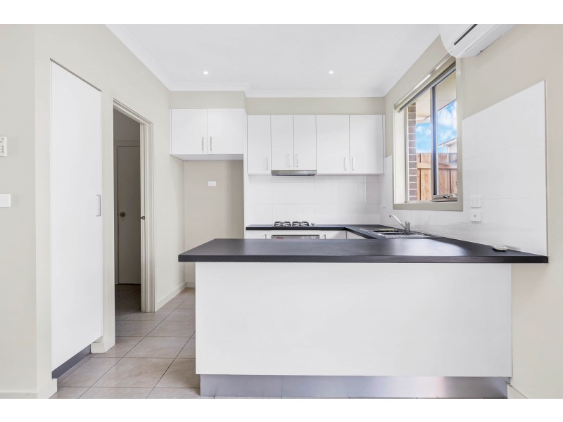 2/138 Fleetwood Drive, Narre Warren VIC 3805