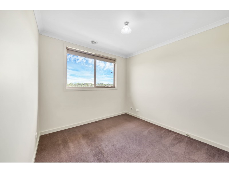2/138 Fleetwood Drive, Narre Warren VIC 3805
