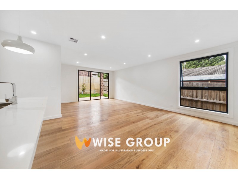 2/19 Fritzlaff Court, Berwick VIC 3806