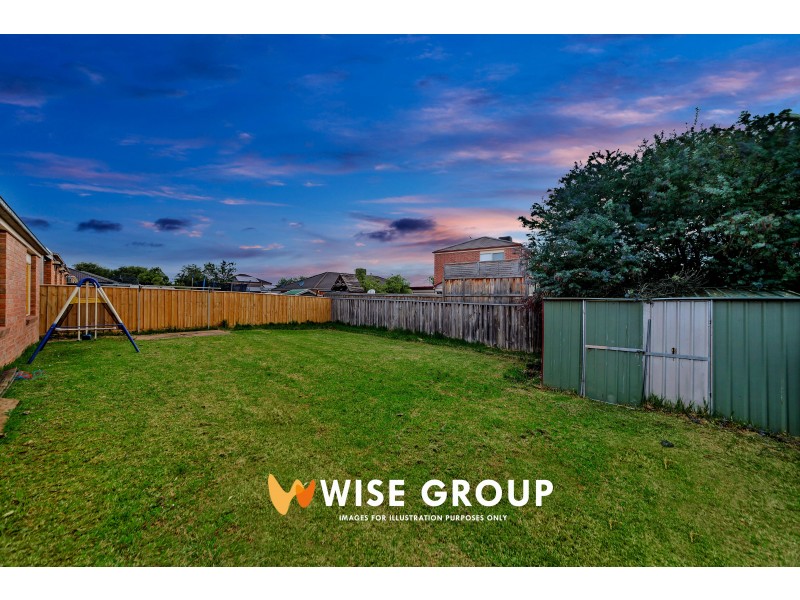 27 Kingston Avenue, Narre Warren South VIC 3805