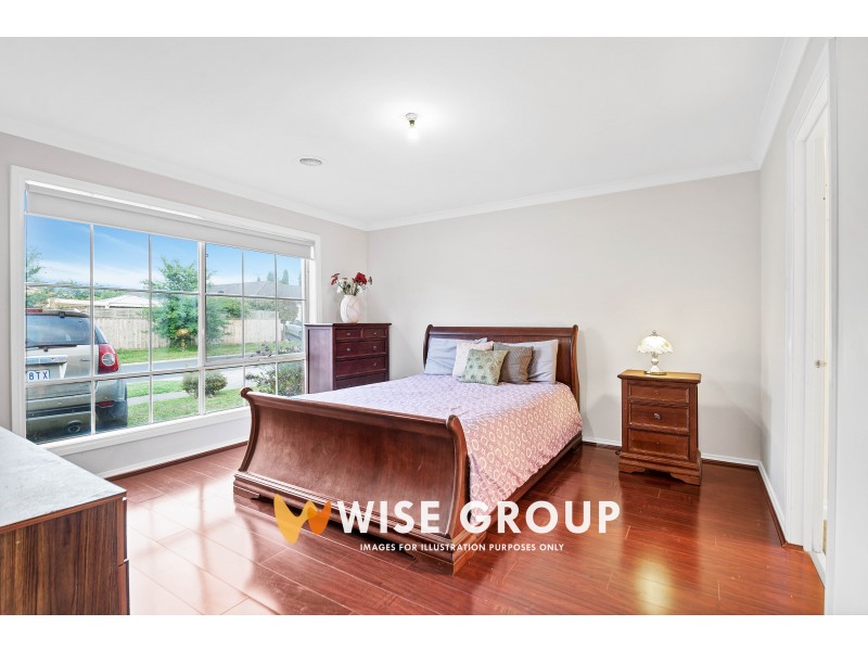 27 Kingston Avenue, Narre Warren South VIC 3805