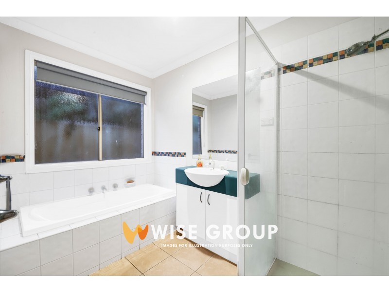 27 Kingston Avenue, Narre Warren South VIC 3805