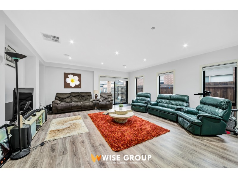 25 Lucinda Lane, Cranbourne North VIC 3977