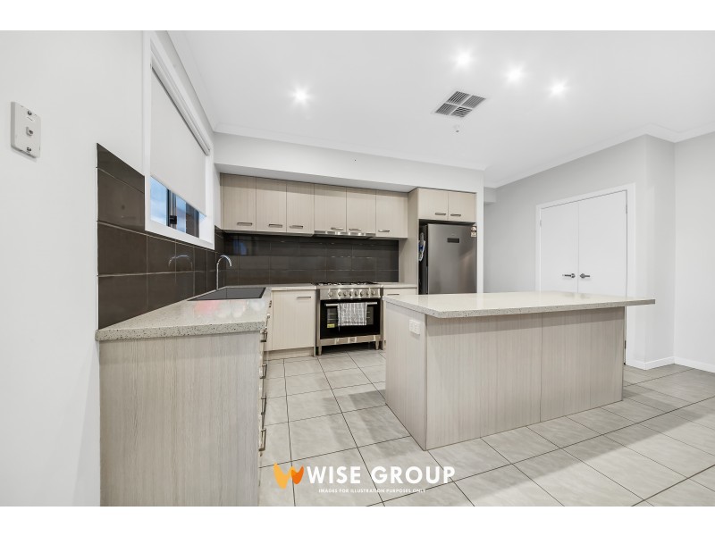 87 Bluehills Blvd, Pakenham VIC 3810