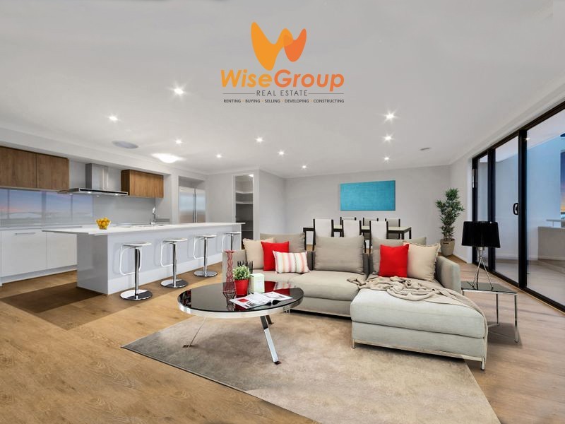 18 Revelwood Way, Clyde North VIC 3978