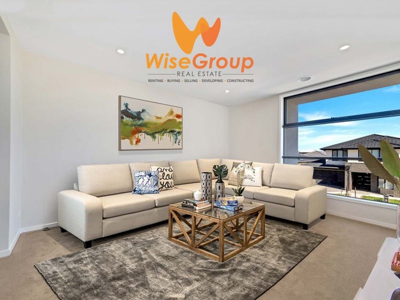 18 Revelwood Way, Clyde North VIC 3978