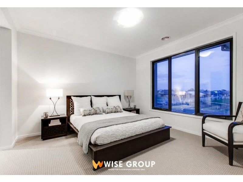 6 Revelwood Way, Clyde North VIC 3978