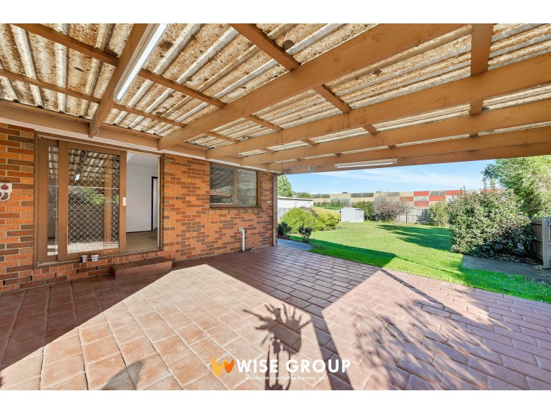 8 Wimmera Cr, Berwick VIC 3806