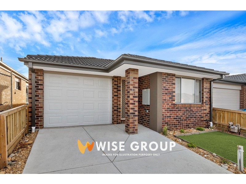 19 Maywood street, Pakenham VIC 3810