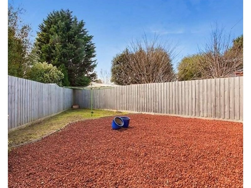 5 Chadbourn Place, Narre Warren South VIC 3805