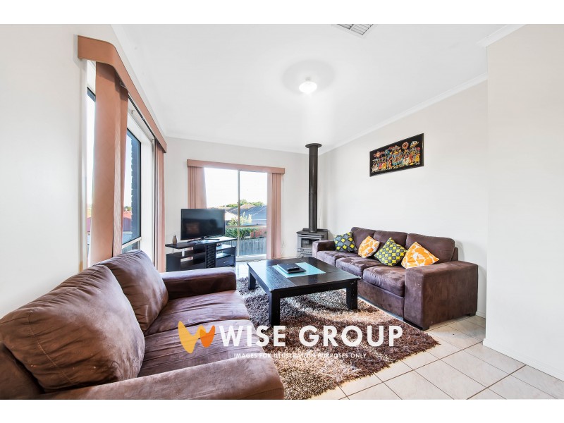 9 Innes Court, Berwick VIC 3806
