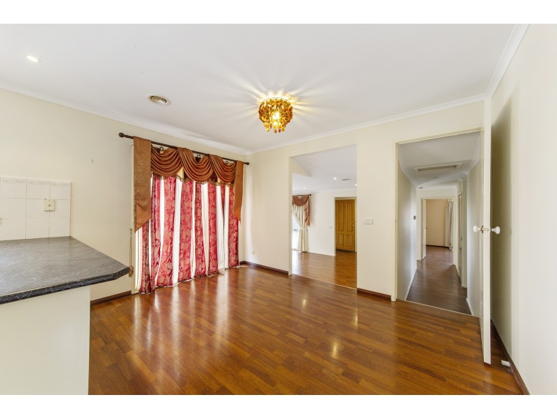 1 Kauri Court, Hampton Park VIC 3976