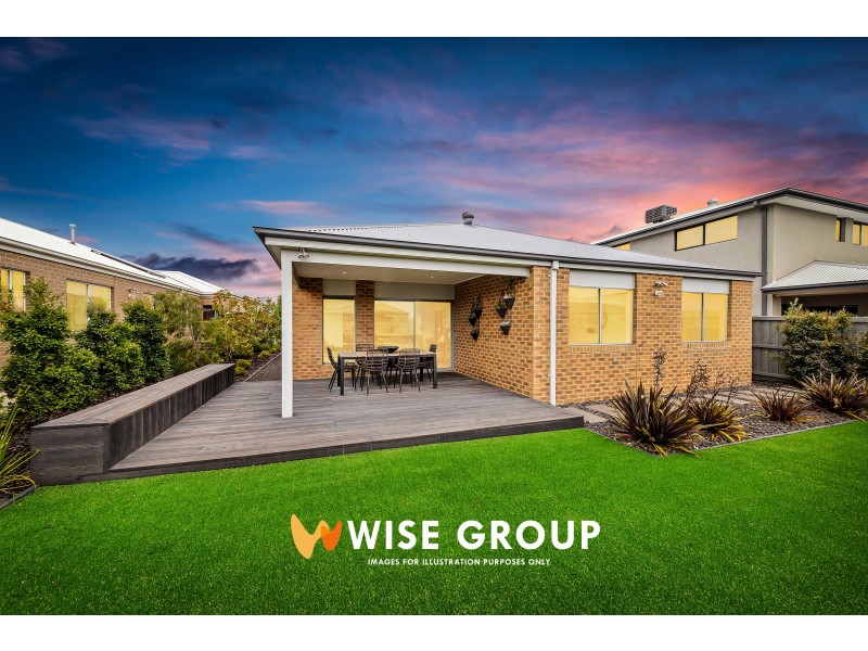 24 Welsh Crescent, Clyde North VIC 3978