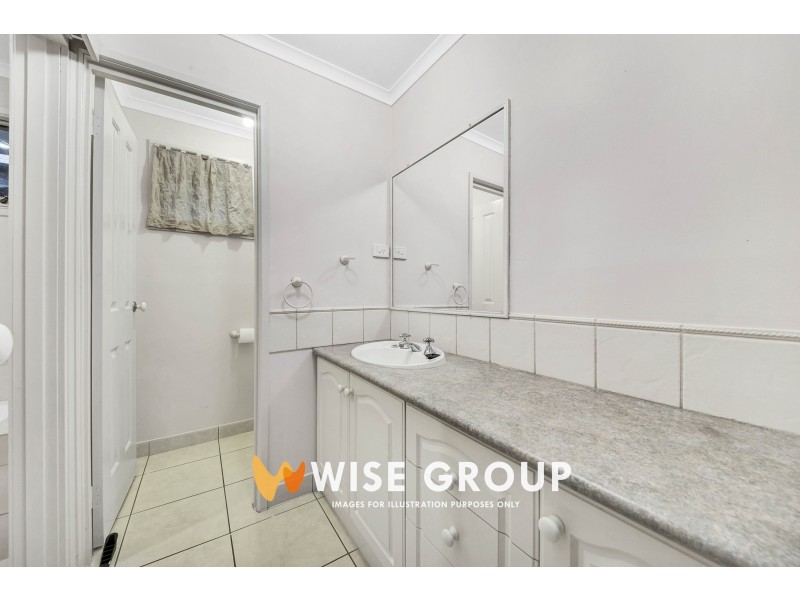 32 Josephine Avenue, Cranbourne North VIC 3977