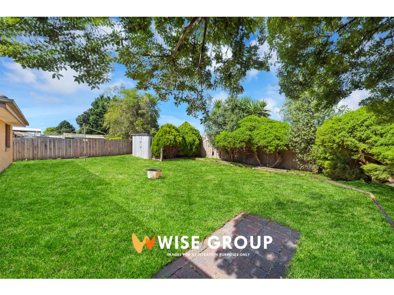 32 Josephine Avenue, Cranbourne North VIC 3977