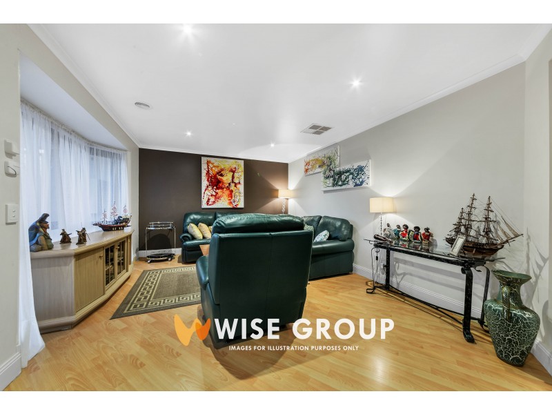 12 Adley Place, Hampton Park VIC 3976