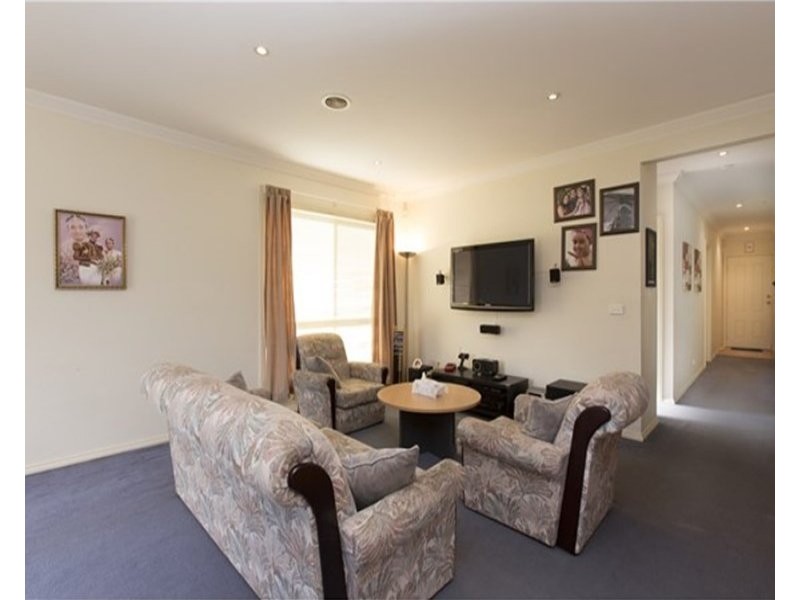 21 Strabane Way, Hampton Park VIC 3976