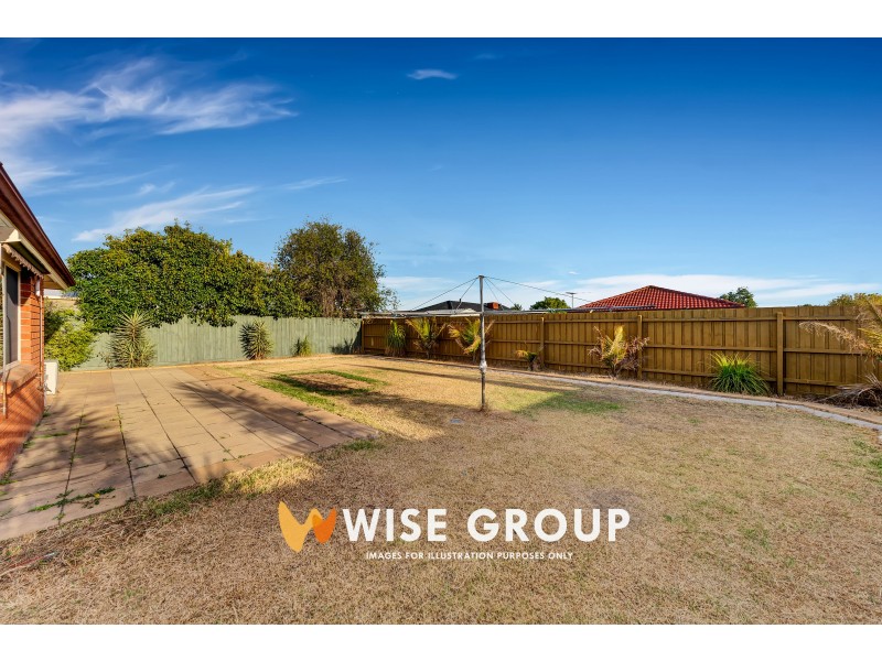 16 Forsyth Court, Cranbourne North VIC 3977