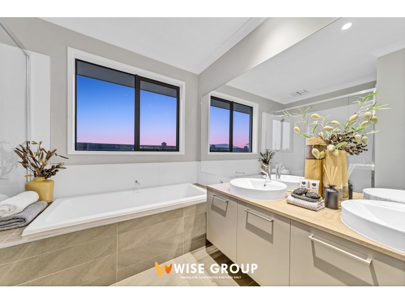 49 Glenrose Boulevard, Clyde North VIC 3978