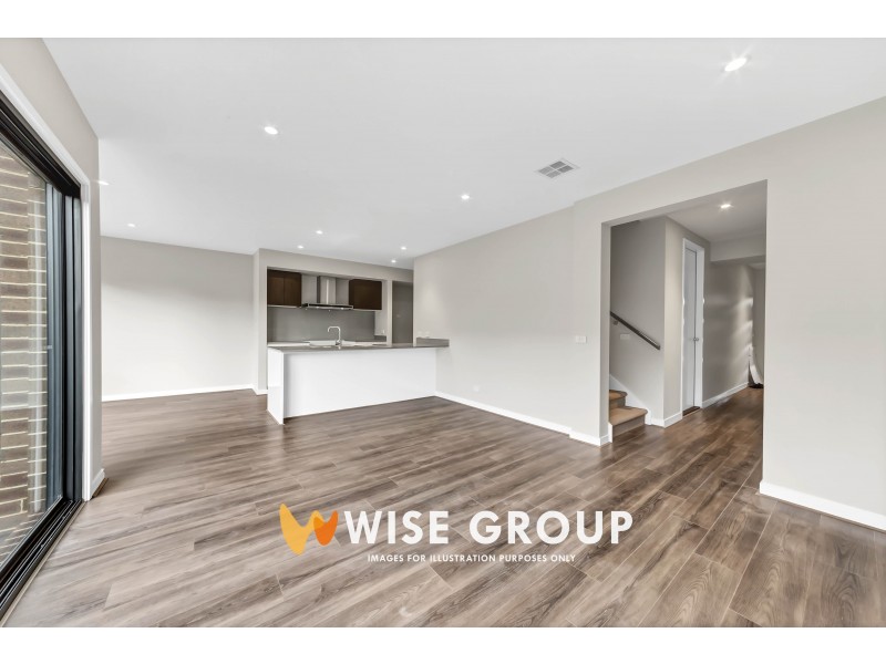 65 Glenrose Boulevard, Clyde North VIC 3978