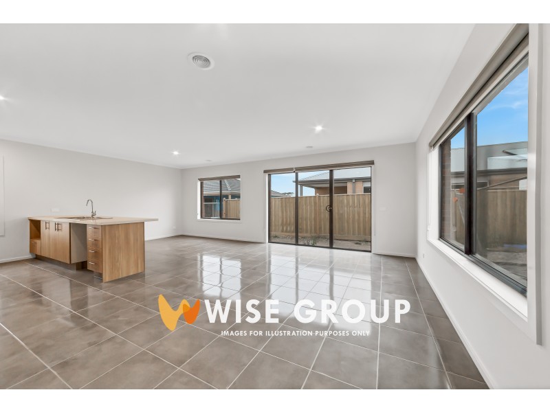 90 Waterman Drive, Clyde VIC 3978
