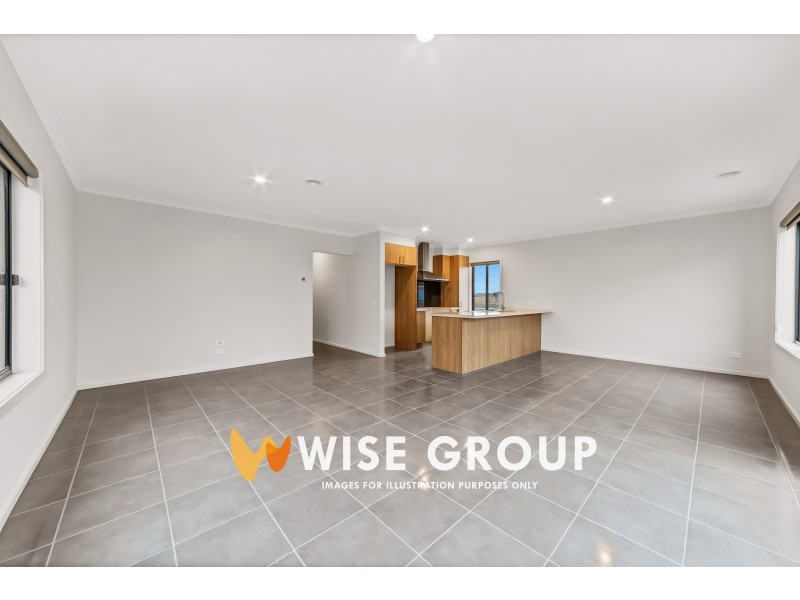 90 Waterman Drive, Clyde VIC 3978