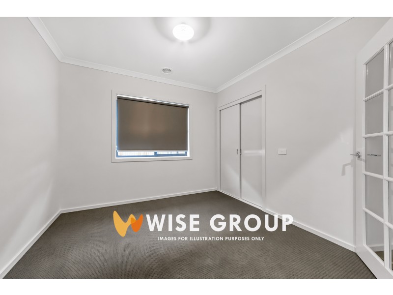 90 Waterman Drive, Clyde VIC 3978