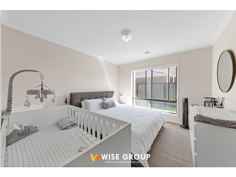 38 Victoria Place, Pakenham VIC 3810