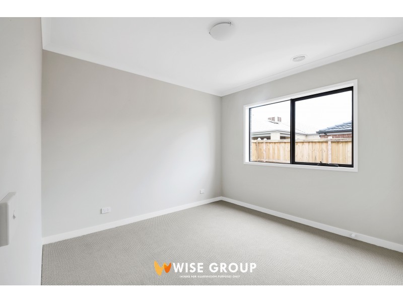 269 Heather Grove, Clyde North VIC 3978