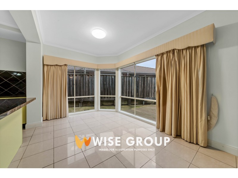 10 Saint Annes Crescent, Berwick VIC 3806