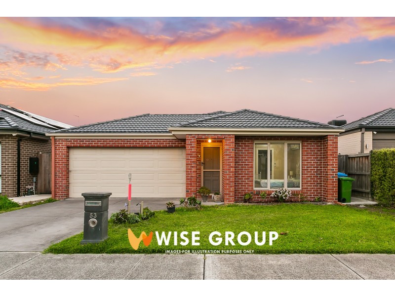 53 Chantenay Parade, Cranbourne North VIC 3977