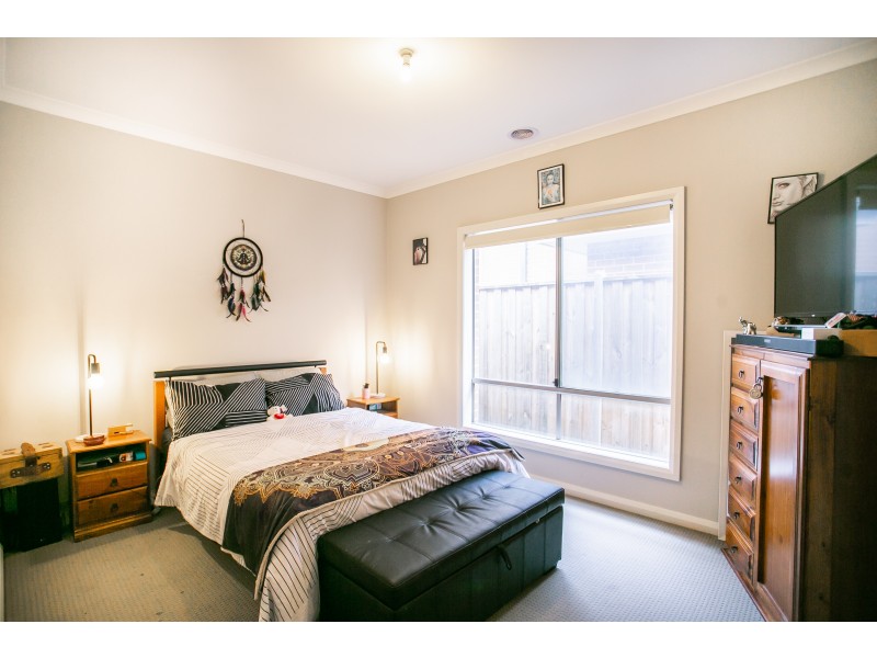 6 Marathon Way, Narre Warren South VIC 3805