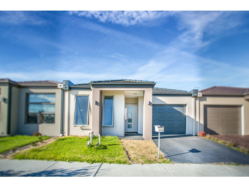 49A Wilkiea Cr, Cranbourne North VIC 3977