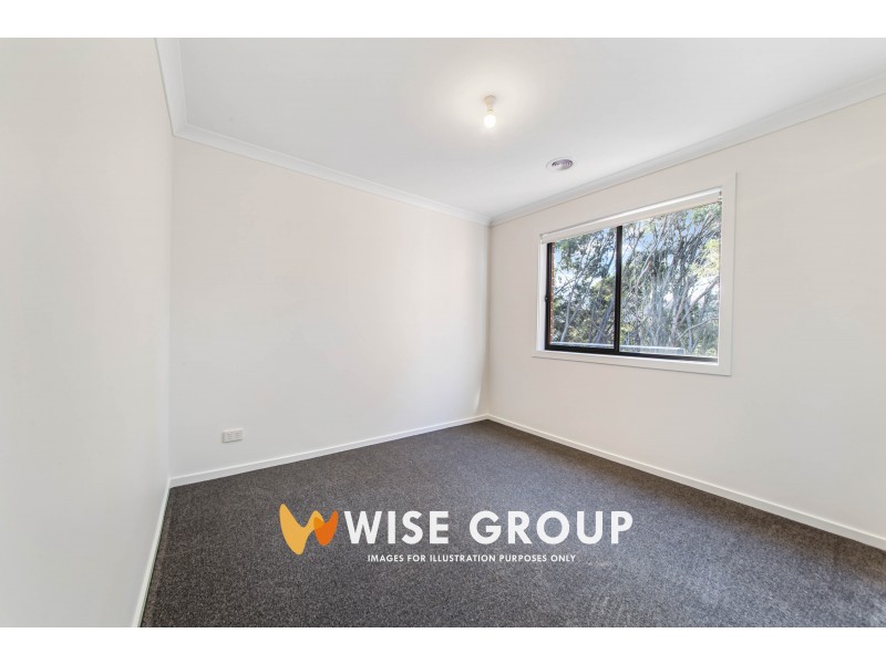 42 Innes Court, Berwick VIC 3806