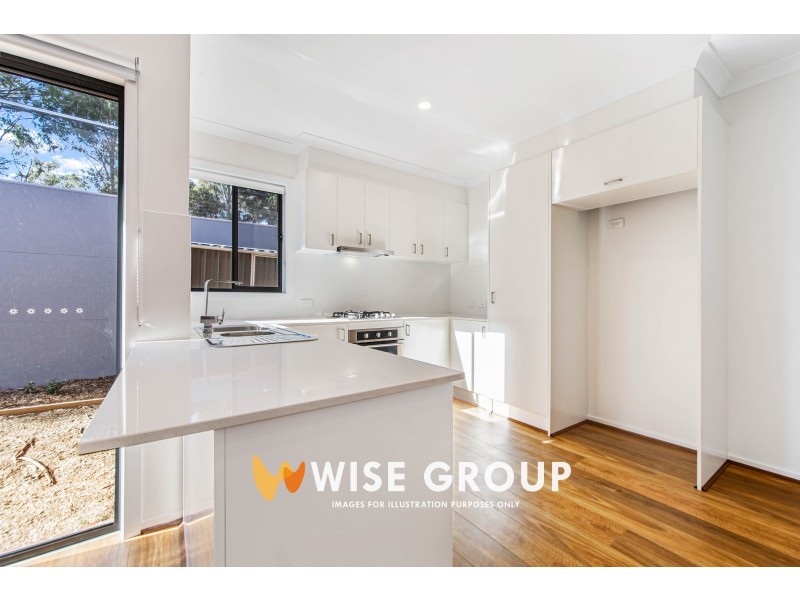 42 Innes Court, Berwick VIC 3806