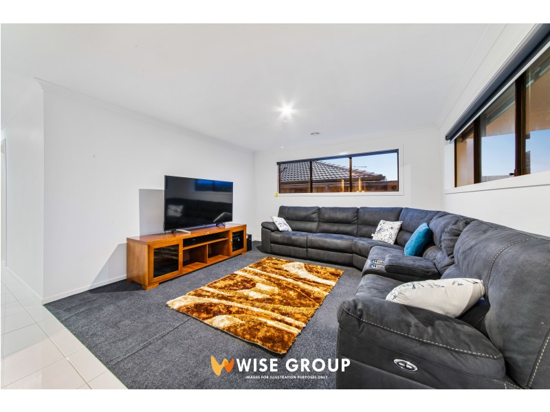 19 Cascade Way, Pakenham VIC 3810