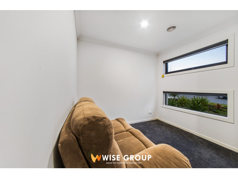 19 Cascade Way, Pakenham VIC 3810